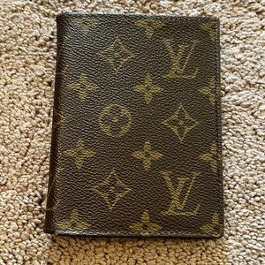 Louis Vuitton vintage monogram Bifold wallet